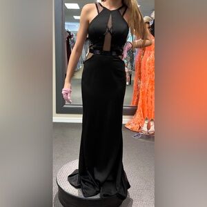 Black Maxi Pencil Dress with Cut Out for Cocktail